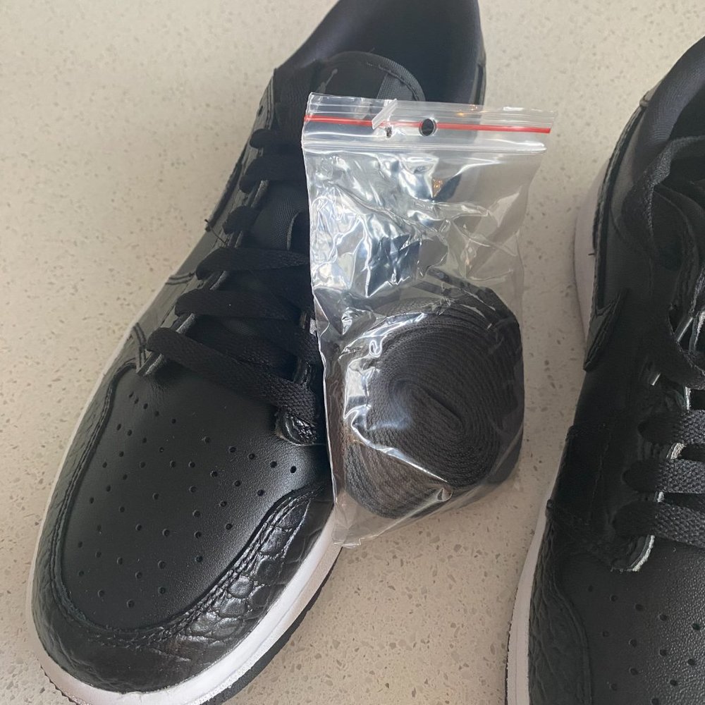 NWT Air Jordan 1 Low G Golf Shoes Black (Sz. 7 men / 8.5 women) - Picture 13 of 15